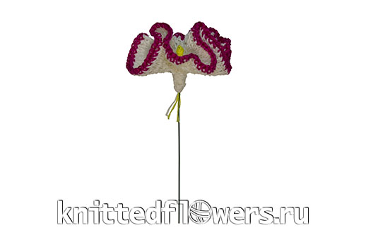 Сборка ветки гвоздики в горшочке с цветком на проволоке